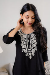 ROMAN CHIKANKARI KURTA BLACK