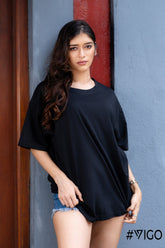 BLACK OVERSIZED T SHIRT