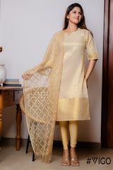 GOLDEN AURA ETHNIC SET