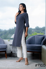 SKYLINE SRIPE BLACK KURTI