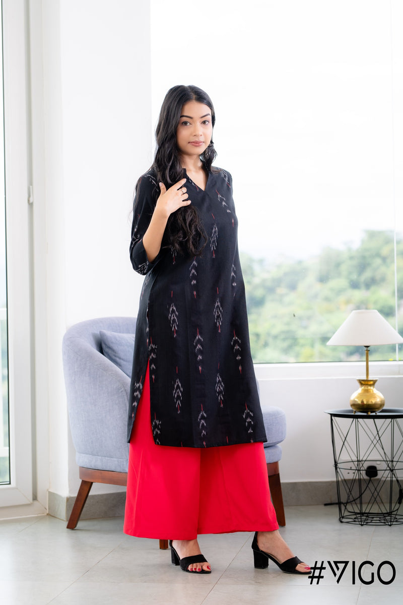 BLACK IKAT CLASSIC ELEGANCE