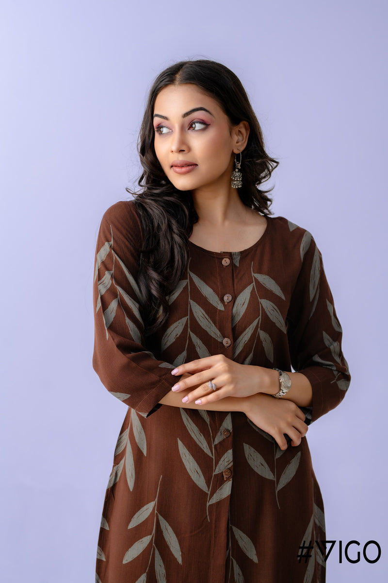 CLASSIC LOOMED FRONT FLAIR BROWN