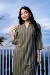 SKYLINE SRIPE BROWN  KURTI