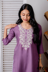 ROMAN CHIKANKARI KURTA