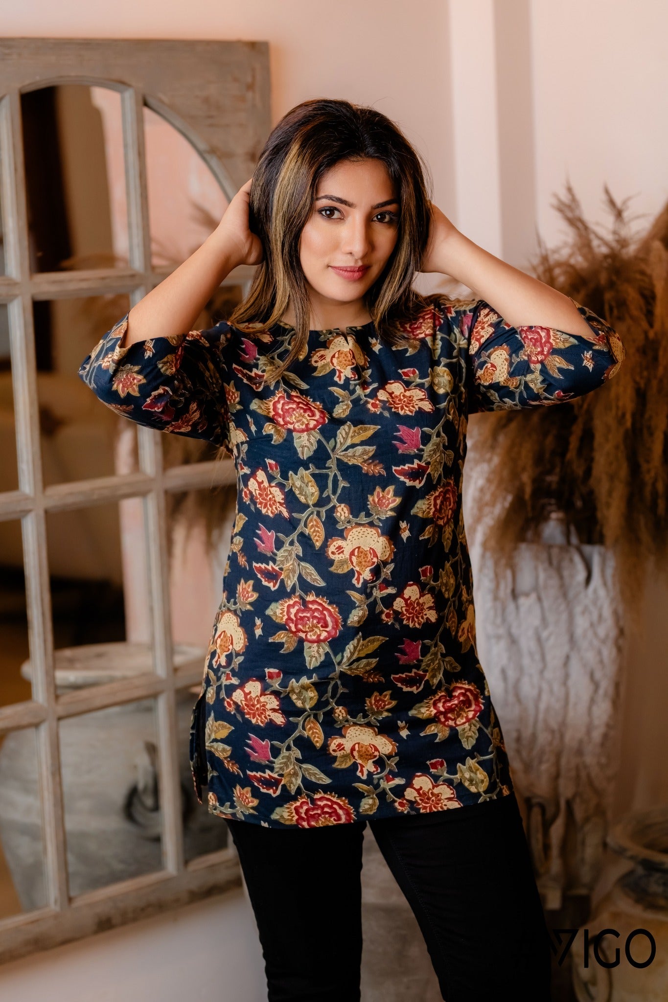 NAVY FLORAL  TUNIC KURTA