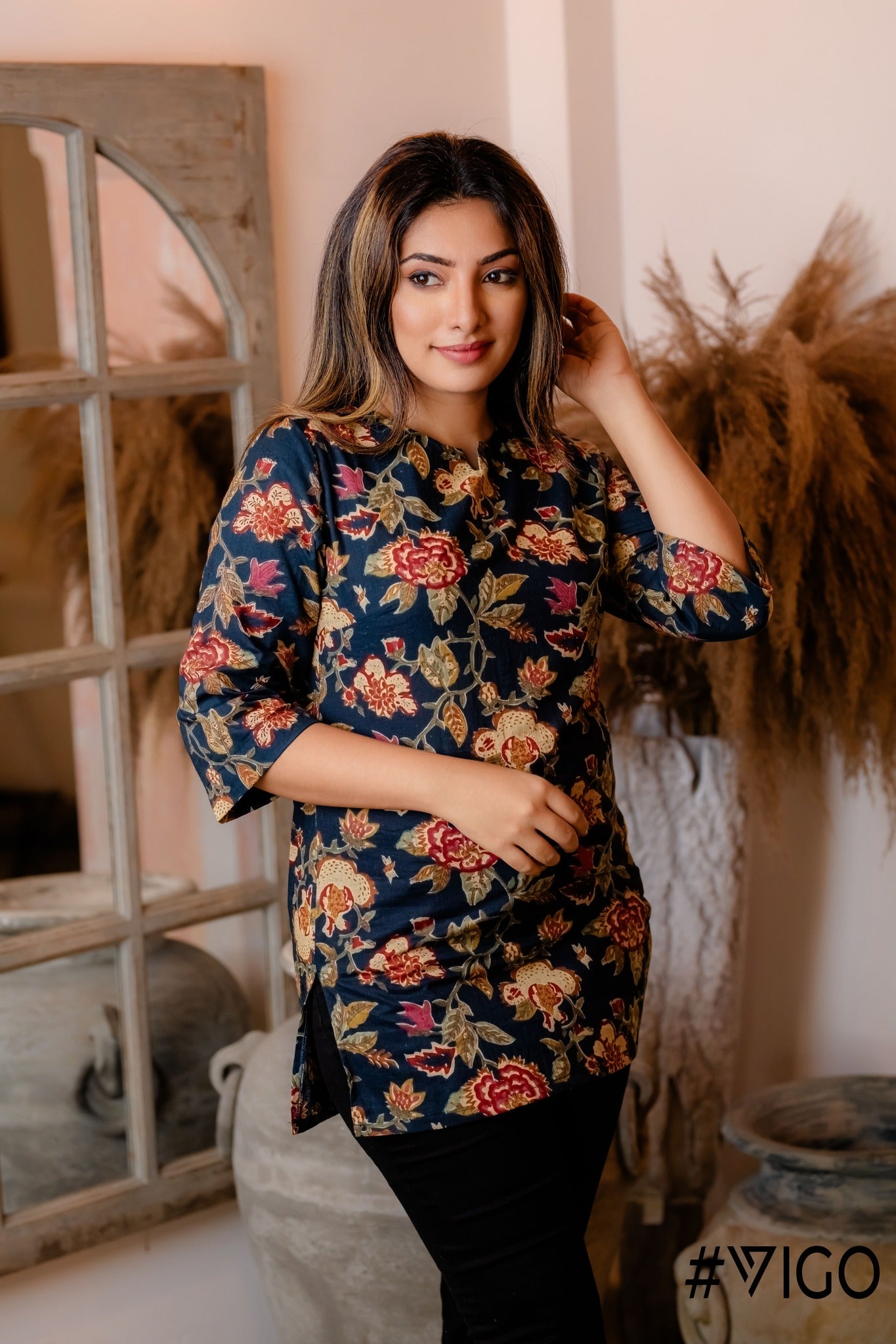 NAVY FLORAL  TUNIC KURTA