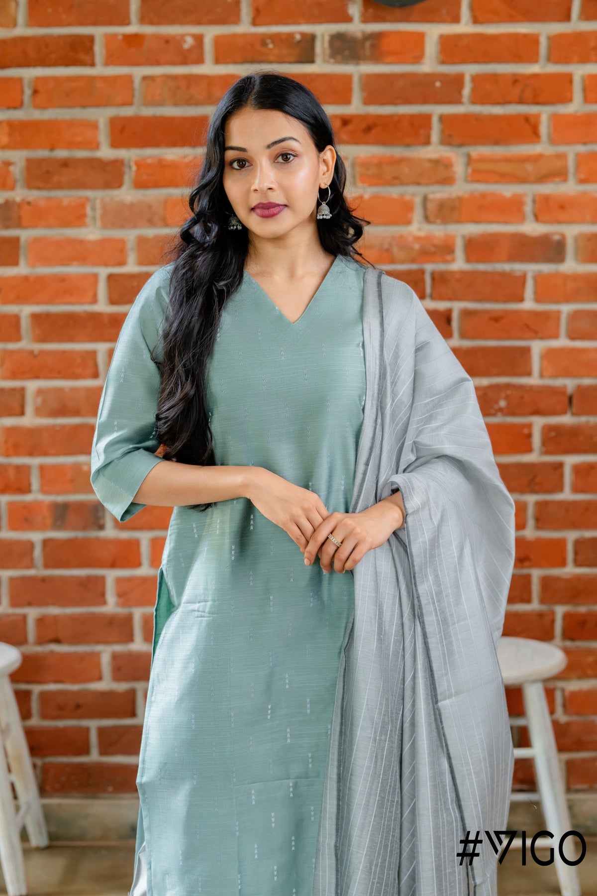 VIGO EVERYDAY ELEGANCE GREEN KURTA SET