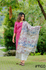 VIGO ETHNIC KALAMKARI MAGENTA CHARM KURTA SET