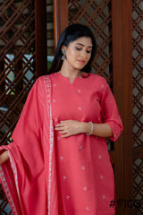 VIGO ELEGANCE PINK & WHITE FULLY COTTON KURTA SET